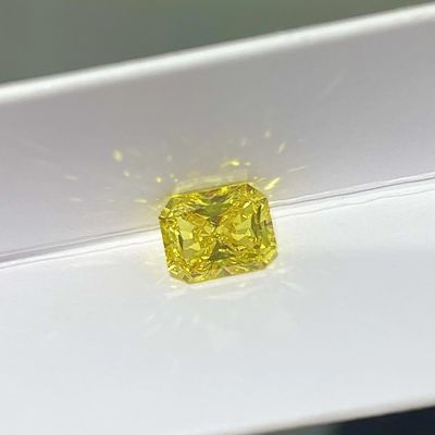 O laboratório sintético do corte brilhante criou diamantes amarelos 2-2.99 quilates