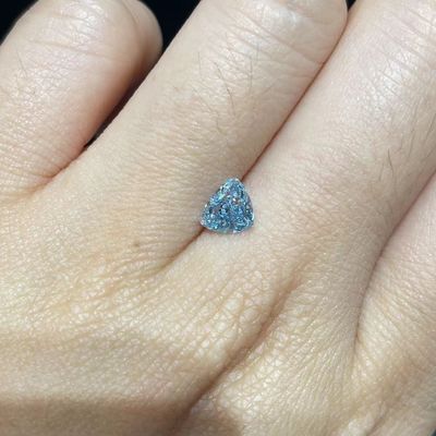 o laboratório 0.89Carat criou os diamantes coloridos triangulares cortou diamantes sintéticos azuis