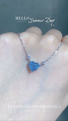 Colar de diamantes criado pelo Blue Lab, corte de coração de 1,51ct. Certificado GRC.
