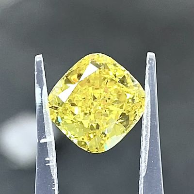 0.55ct Criado em laboratório diamantes amarelos quadrados forma de almofada elegante amarelo vivo certificado IGI