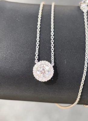 Collar de pendente de diamante redondo criado em laboratório com halo pendente de laboratório de joias de diamante